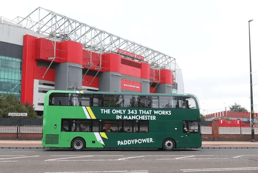 国际足球,恩昆库巧妙,左路突破,华体会体育,HuaTiHui,Sports,华体会体育官网,华体会体育官网,华体会体育下载,华体会体育APP