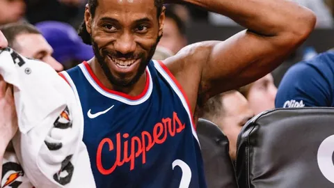 非洲26岁射手25场进25球送出5助攻，切尔西盯上他，三豪门竞相追求