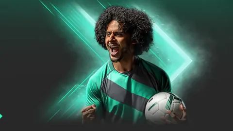 穆迪：生涯坎坷，全凭拼搏砥砺前行