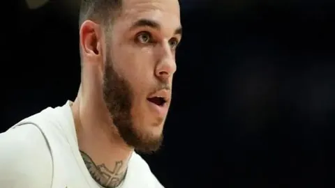 开启创意迷宫：姜饼镇智力竞技奇遇记